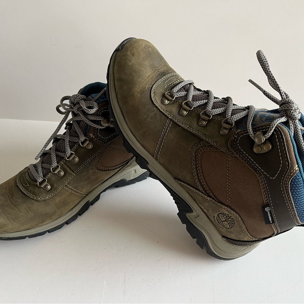 Timberland Women Olive and Brown Outdoor Boots